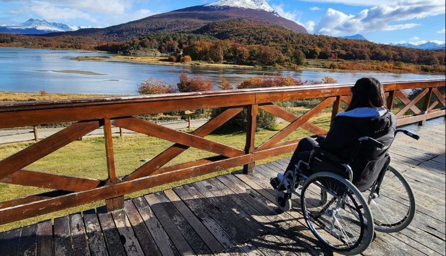 Tierra del Fuego impulsa una red de senderos accesibles para trekking inclusivo